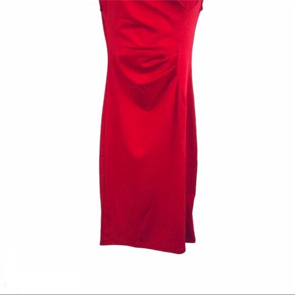 Elegant Red Midi Dress - Picture 5 of 12